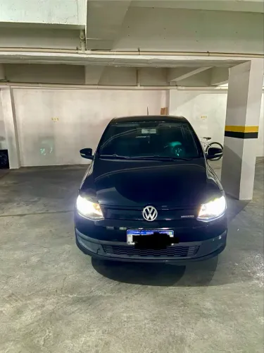 Volkswagen Fox Bluemotion 1.6 MI Total Flex 5P. 2013