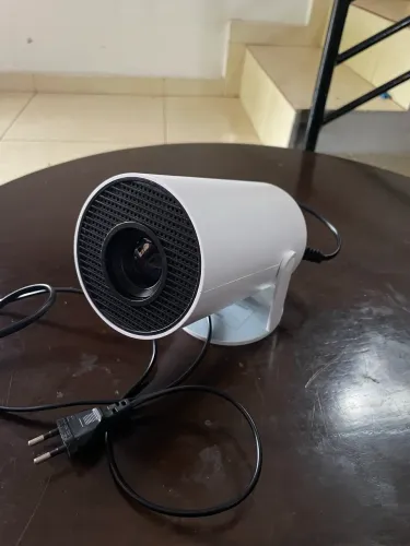 PROJETOR NOVO