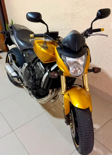 Hornet 600cc extra (27.900km rodados)