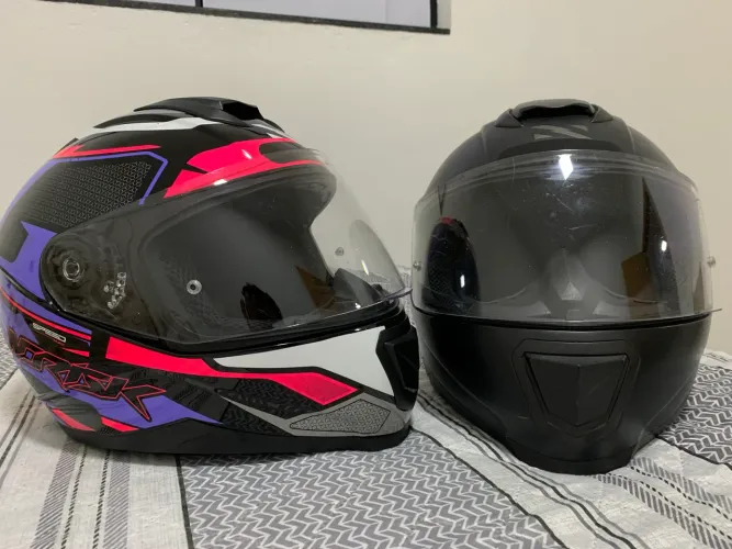 2 capacetes Norisk