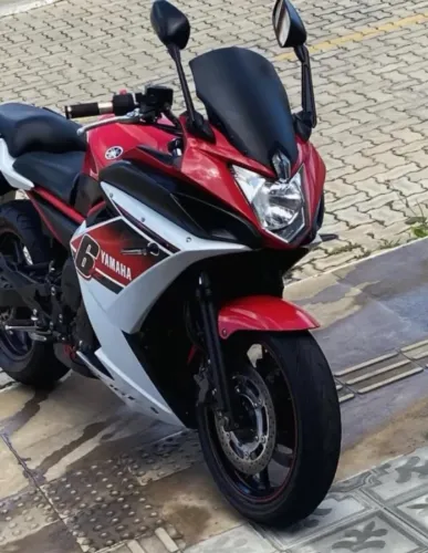 Yamaha XJ6 F 2016 - Excelente Estado | Muito Conservada