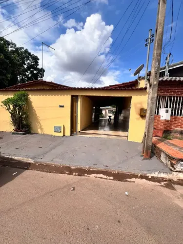 CASA AMPLA À VENDA SETOR SÃO DOMINGOS | GOIÂNIA c
