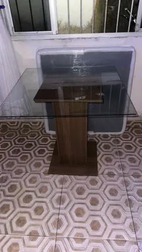 MESA DE VIDRO