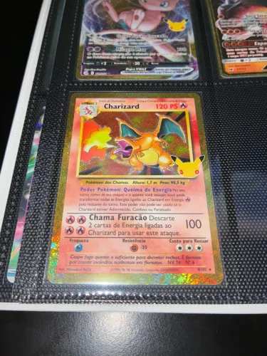 Charizard - Celebrações de 30 anos ( Pokémon)