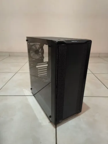 Gabibete deepcool com controladora e fans
