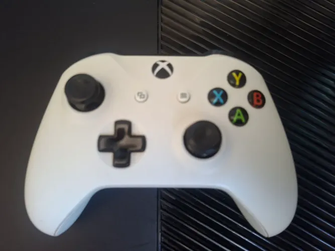 Xbox one FAT 500GB + CONTROLE + FONTE 