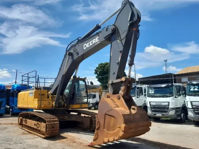 Escavadeira John Deere 350G 2020/2020 - 7396h