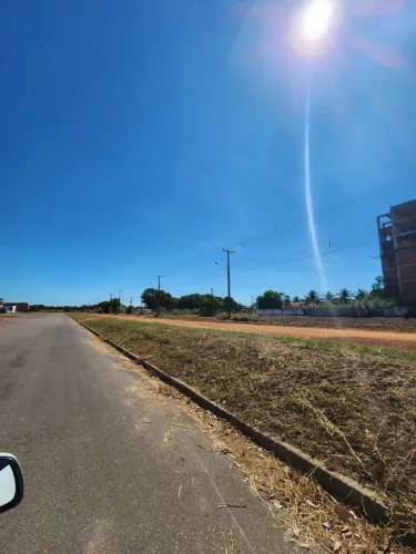 Vende-se Lote Comercial AV LO 27 em Palmas - To