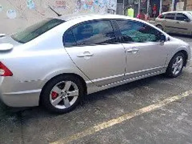 Honda Civic Sedan LXS 1.8/1.8 Flex 16V Aut. 4P 2007