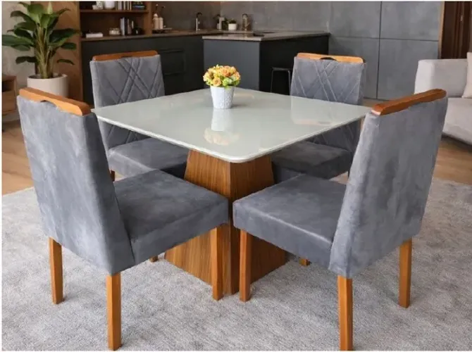 Mesa Prada com 4 Cadeiras Olga - Direto da Fábrica