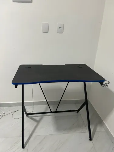 Mesinha escrivaninha 