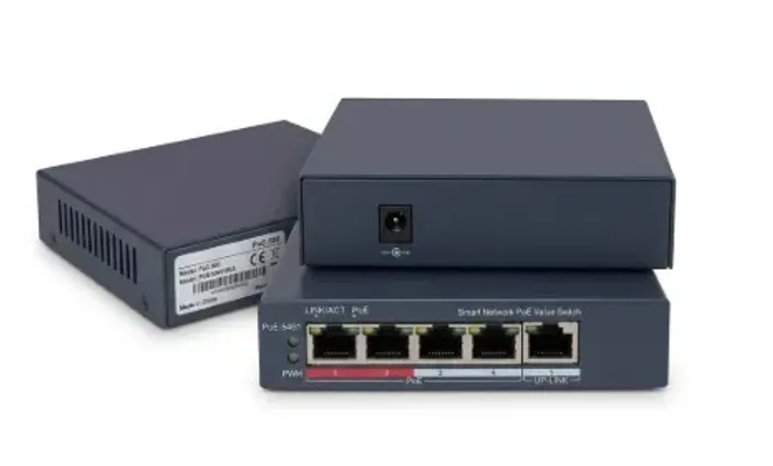 03 unidades de switch 4 portas poe Hikvision por 480,00
