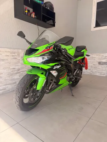 Kawasaki ninja zx6 abaixo da tabela