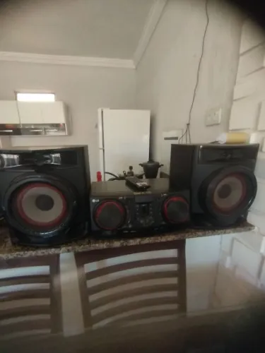 mini system LG cj44  440w.rms em ótimo estado funcionando tudo