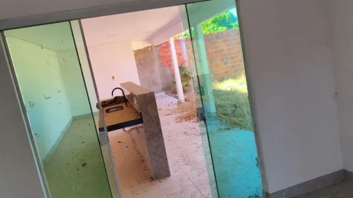 Ágio! Casa orla oeste luzimangues garagem coberta sala cozinha duas suítes área