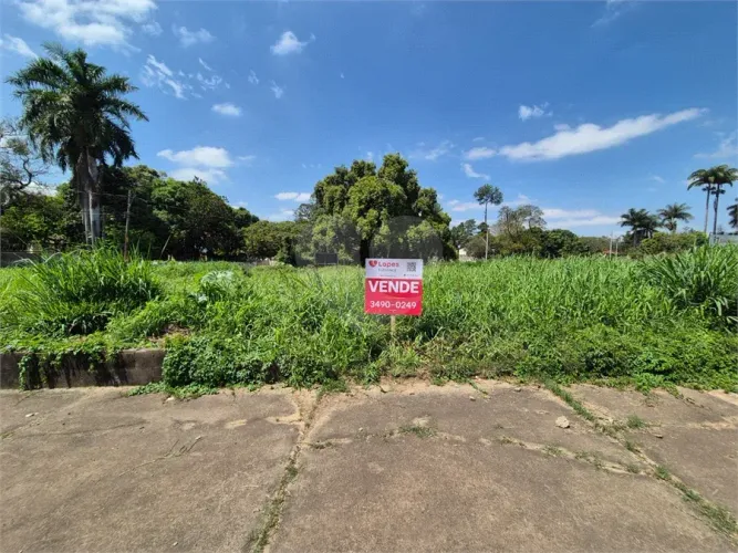 Terreno de esquina com aproximadamente 4.270 m² - Ondas - Piracicaba/SP