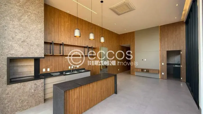 Casa em condomínio à venda, 3 quartos, 3 suítes, 1 vaga, Damha Residencial Uberaba III - U