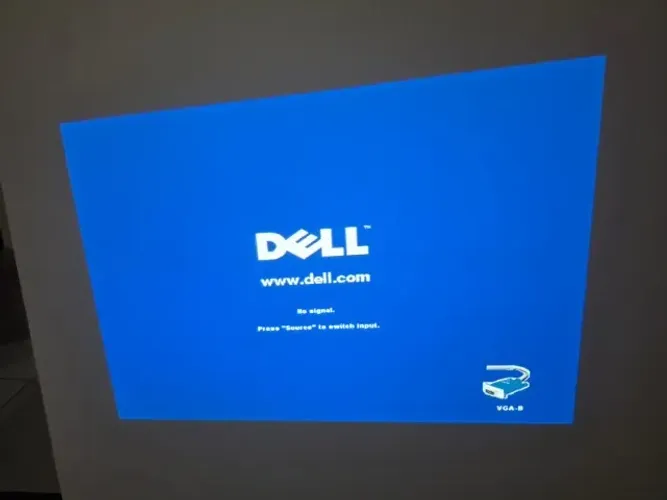 Projetor Dell 1210s - Funcionando