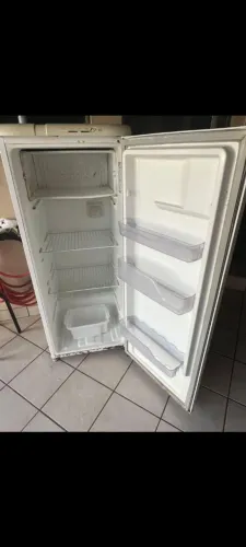 110v geladeira entrego.
