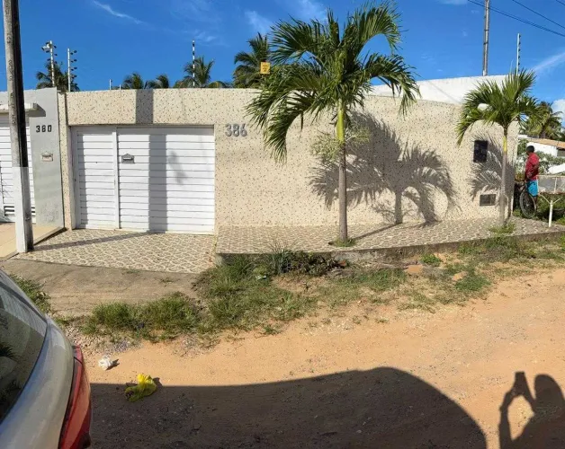 CASA NO MOSQUEIRO - M.CC - LOT. STA CLARA - PROXIMO A PRF E ORLA POR DO SOL [34351]