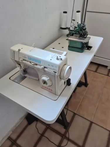 Máquina de costura