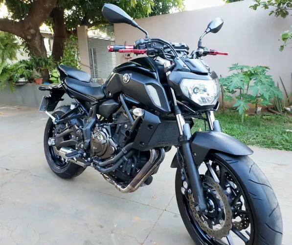YAMAHA MT 07 22/22