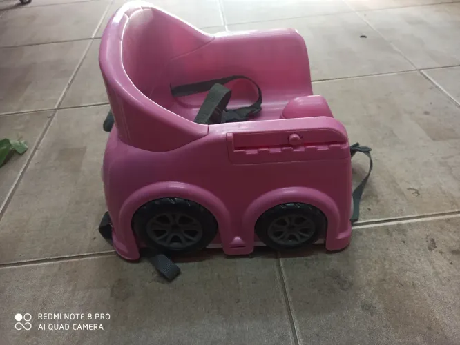 Cadeira de alimentação marca Kiddo