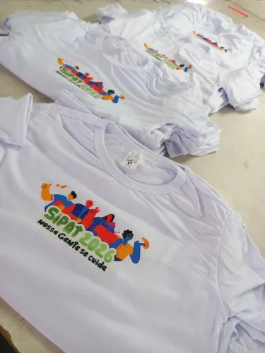 Uniforme Em Geral