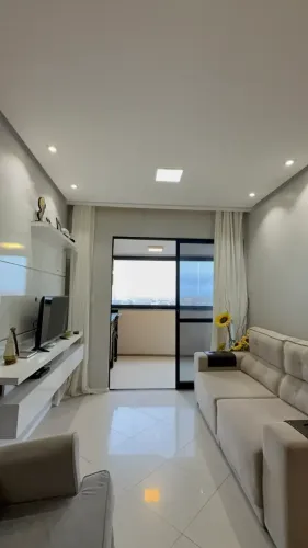 Imóvel para aluguel tem 77 metros quadrados com 3 quartos em Imbuí - Salvador - BA