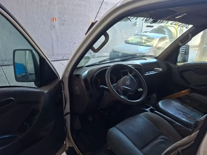 Hyundai HR 2.5 TCI Diesel (rs/rd) 2013