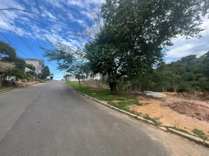 Lote a venda no condomínio Portal do Aeroporto bairro Novo Horizonte