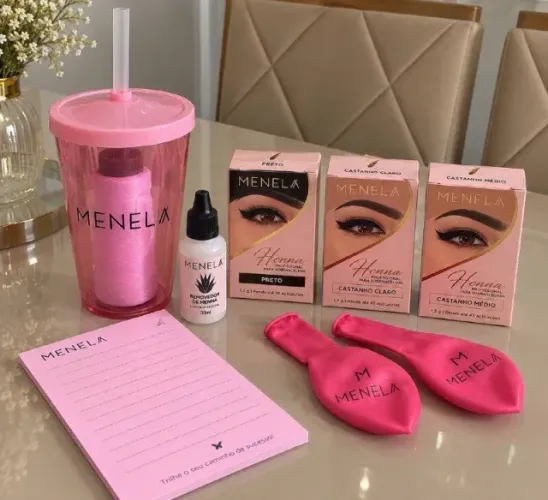 Kit MENELA para sobrancelhas com 3 hennas e acessórios