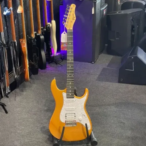 Guitarra Tagima Strato 2S 1H TG-520 MGY