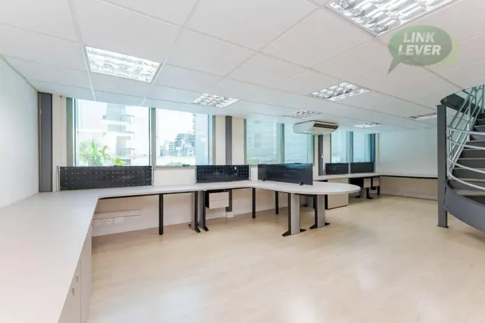 Sala à venda, 81 m² por R$ 830.000,00 - Batel - Curitiba/PR