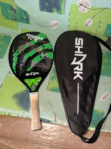 Raquete de Beach Tennis Shark Predator 22mm 3K (2024)
