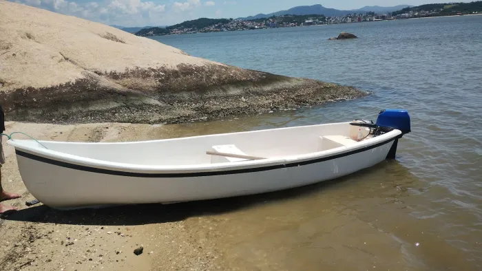 Vendo lancha de fibra