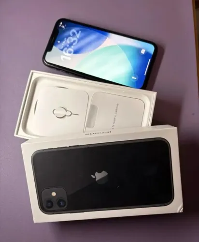 Iphone 11 - 64 gb