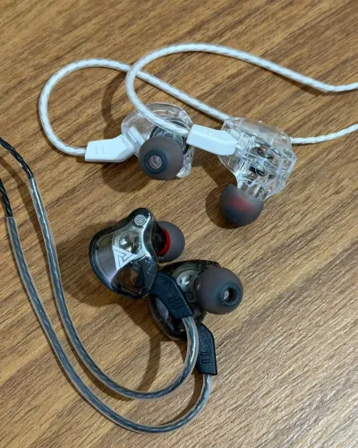 Fone de Ouvido AK6 QKZ 