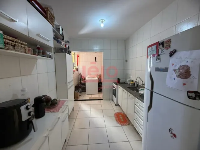 APARTAMENTO DE 3 QUARTOS NO PQ. RES. CIDADE NOVA