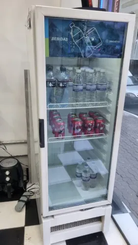 Refrigerador Expositor Vertical Metalfrio 256 Litros - 110V