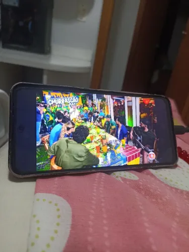 Celular Moto G15 