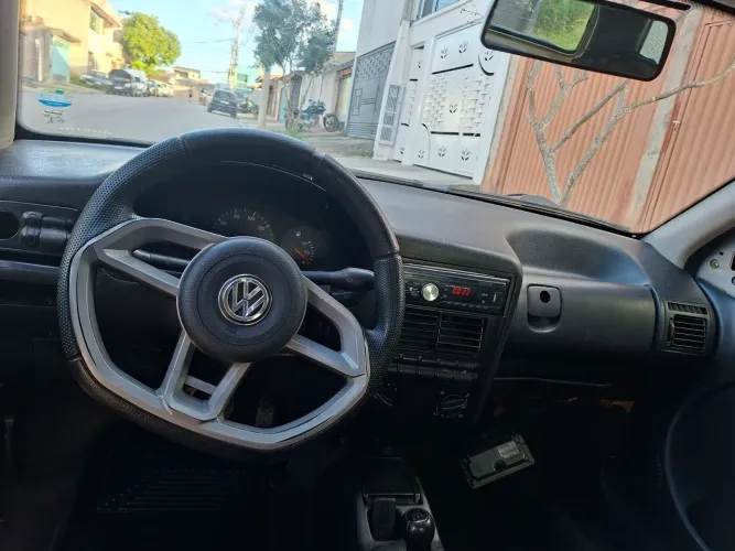 Volkswagen Gol Geração III Plus 1.0 MI 16V Gasolina Mec. 4P 2005