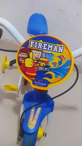 Bicicleta Infantil Nathor Fireman Aro 12 Freio Tambor Vermelha