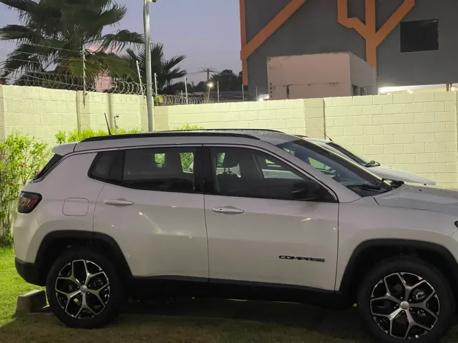 Jeep Compass Long. T270 1.3 TB 4X2 Flex AUT 2026