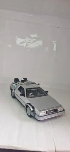CARRO DELOREAN DE VOLTA PARA O FUTURO