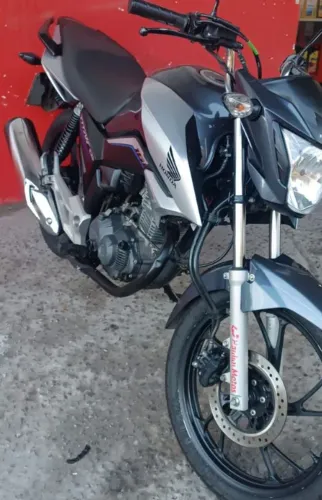 Titan 160/novíssima*/ troco moto menoralor