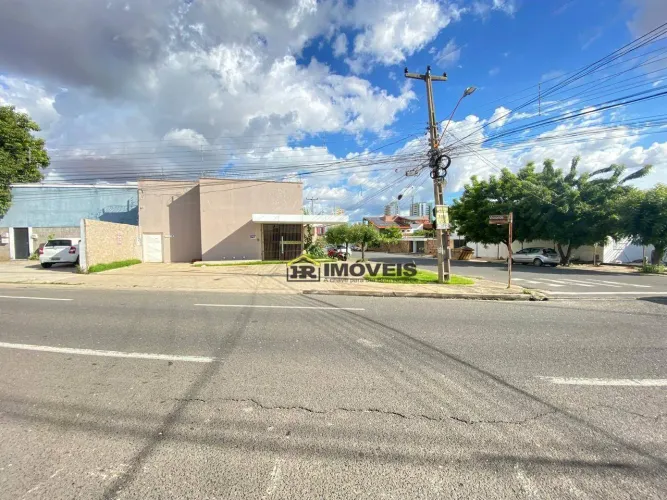 Ponto Comercial para Aluguel Totalmente Mobiliado em Esquina com Ótima Visibilidade