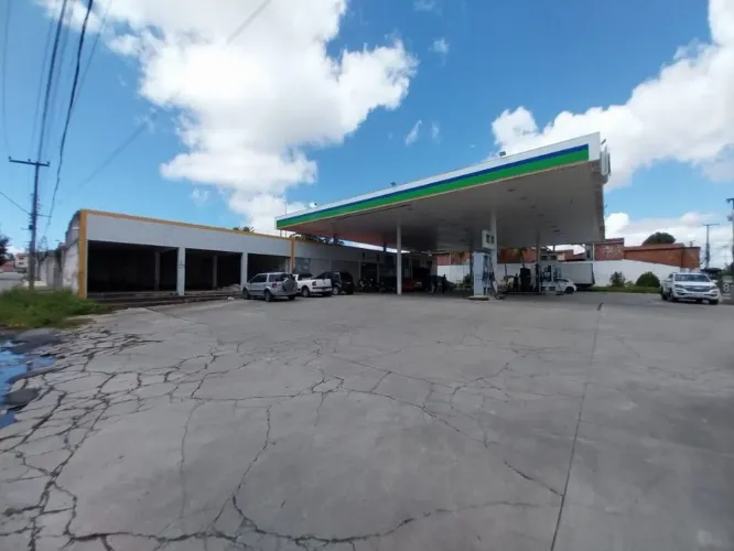 Loja para alugar, 80 m² por R$ 3.000,00/mês - Guararapes - Fortaleza/CE