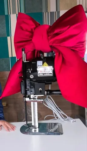 Máquina de corte. Industrial 