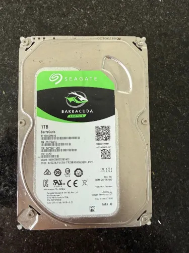 HD 1TB Seagate Barracuda (SATA 3.5") - PC de Mesa